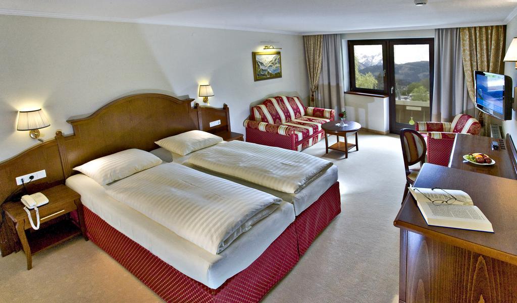 Hotel Berner Zell am See Bilik gambar