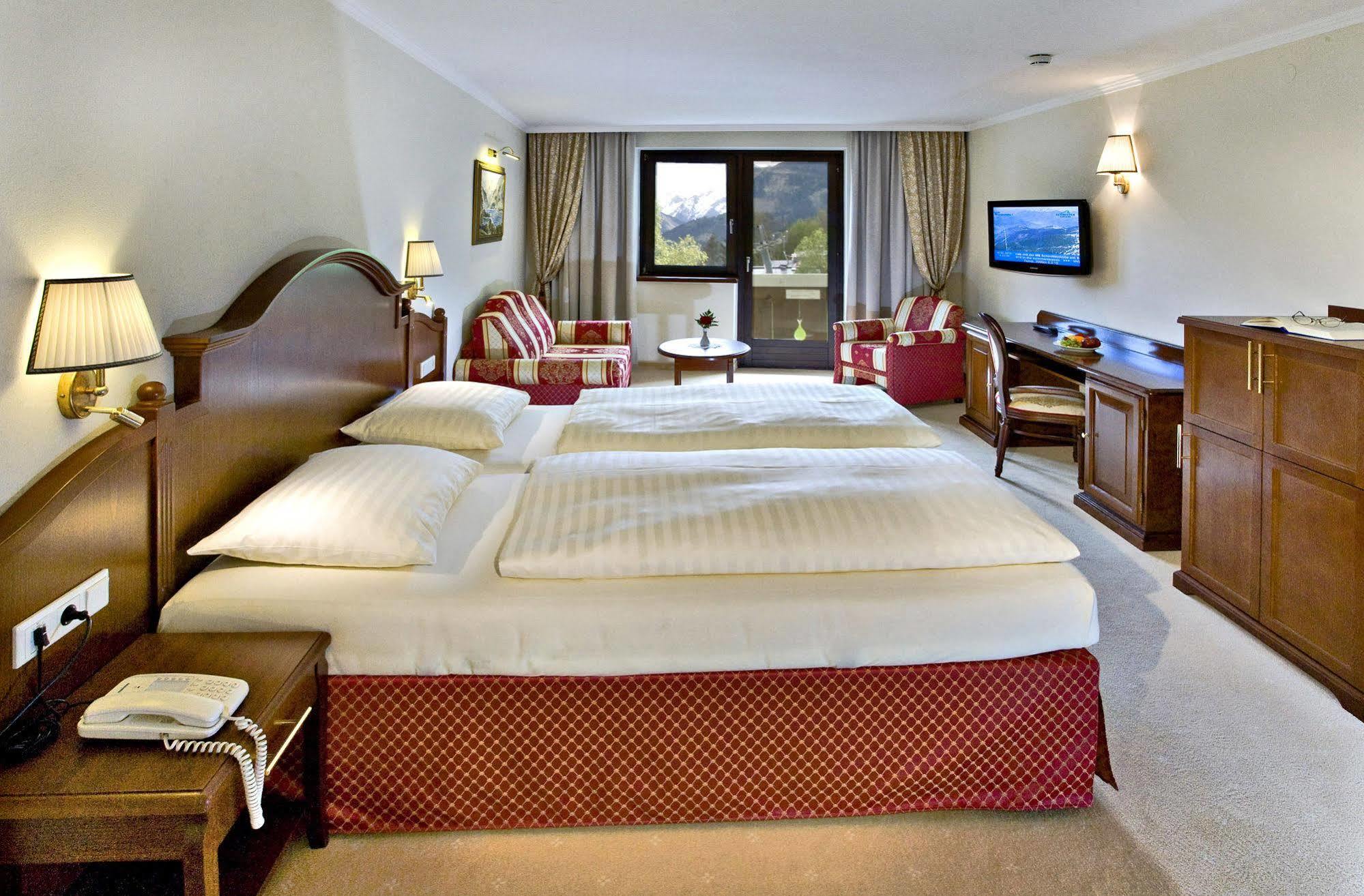 Hotel Berner Zell am See Bilik gambar