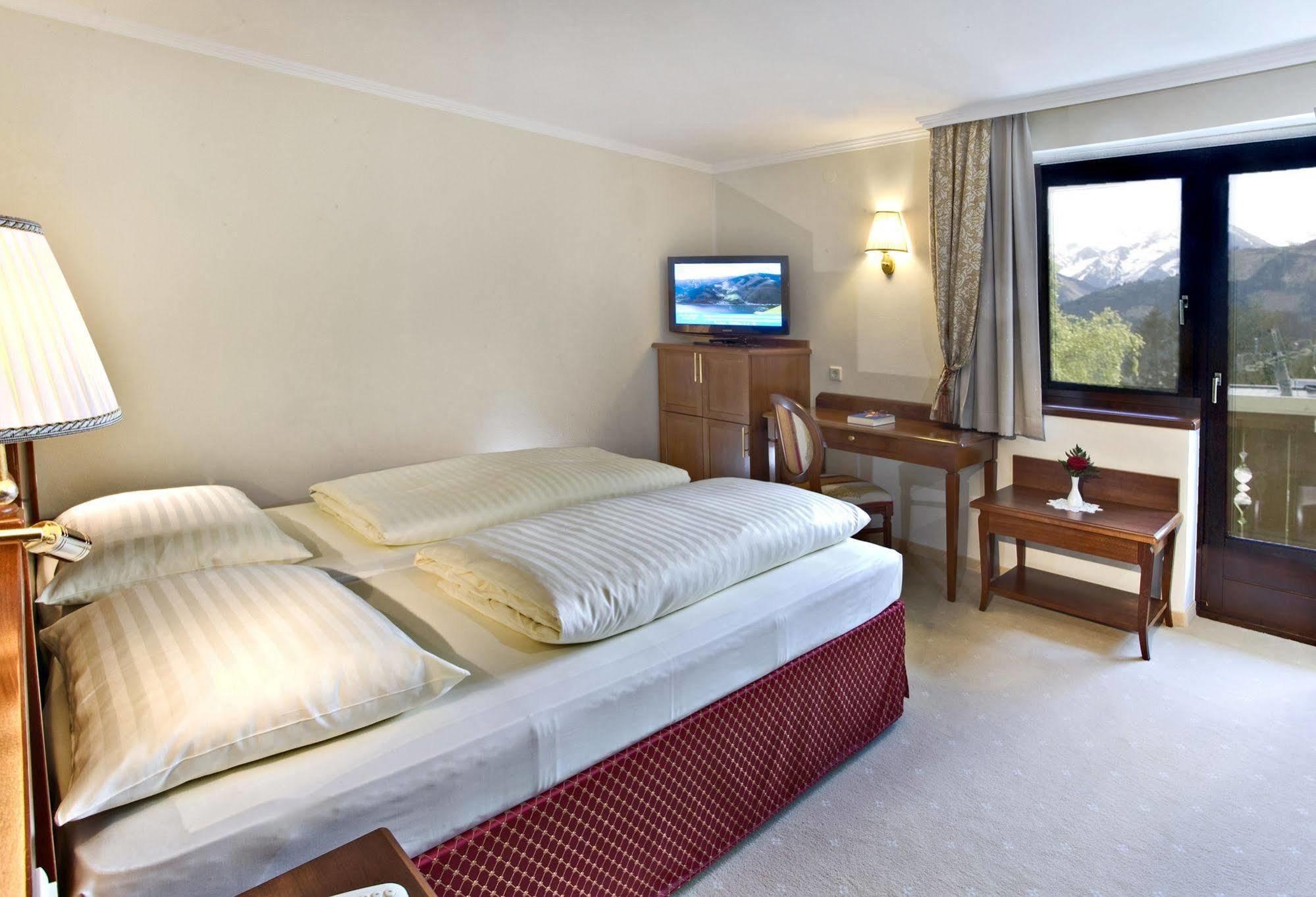 Hotel Berner Zell am See Luaran gambar