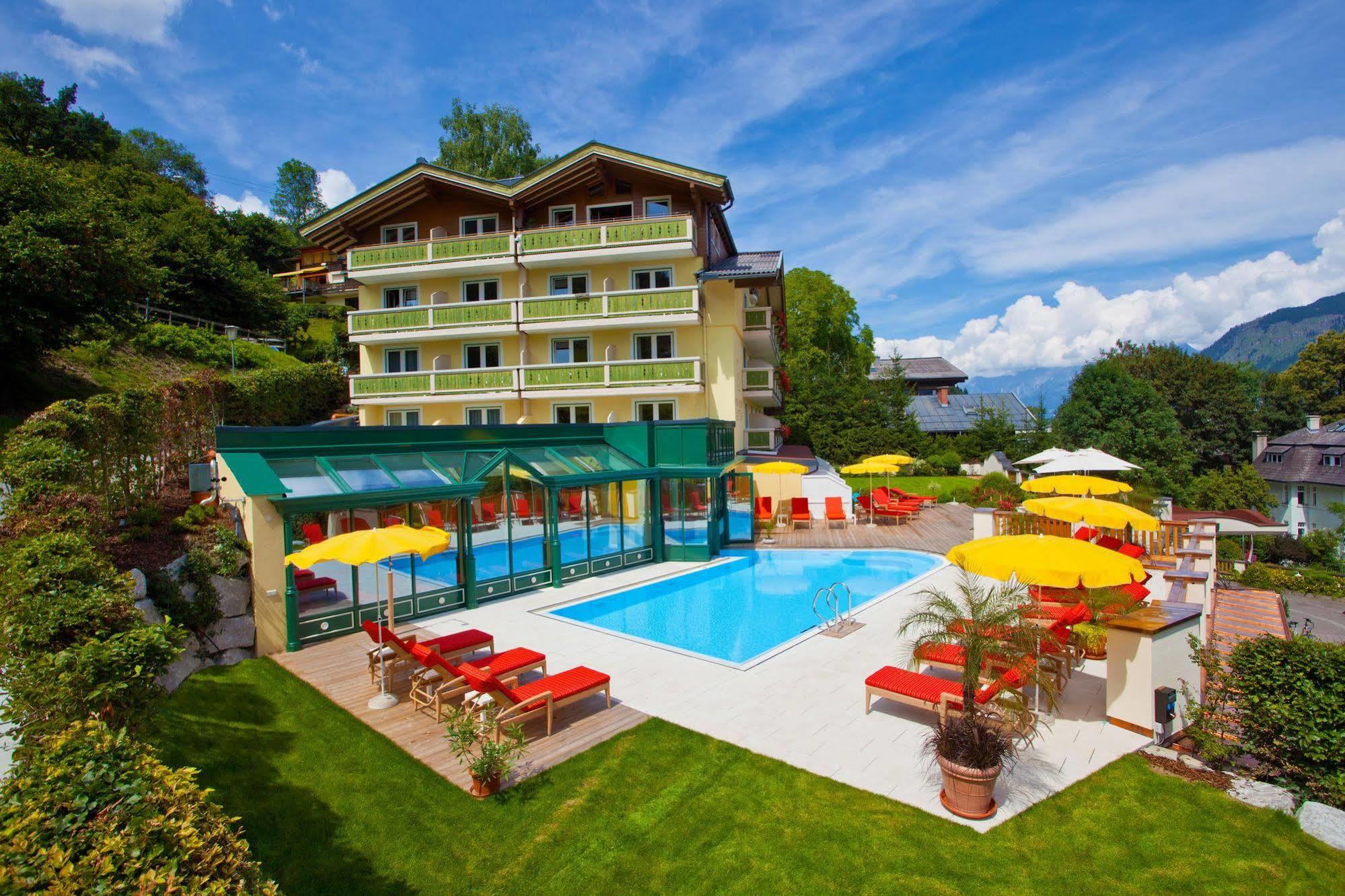Hotel Berner Zell am See Luaran gambar